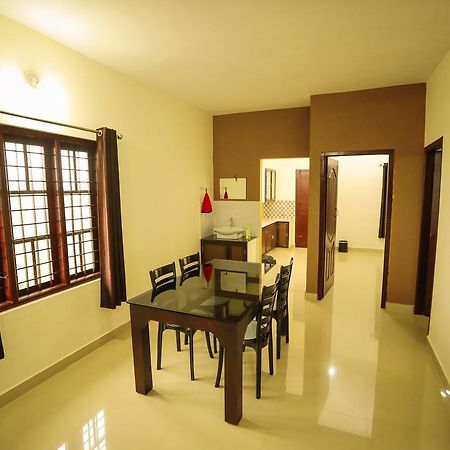 Kananam Retrteat Hotel Todupulai Esterno foto